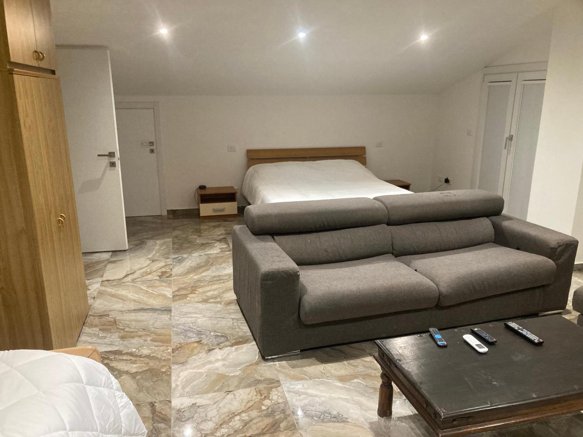 Attico Marsiglie Hotel Casal Fiumanese Eksteriør billede