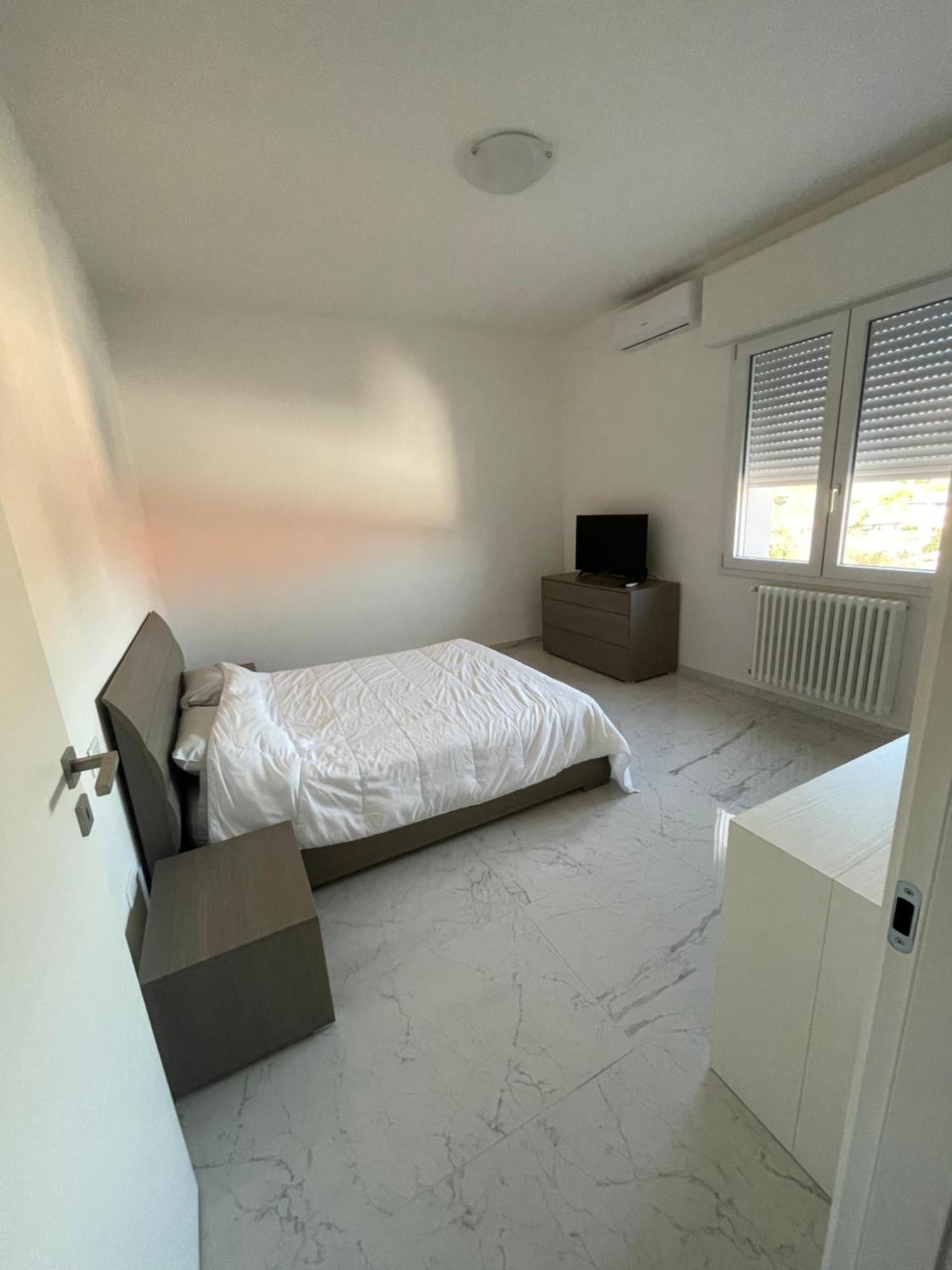 Attico Marsiglie Hotel Casal Fiumanese Eksteriør billede